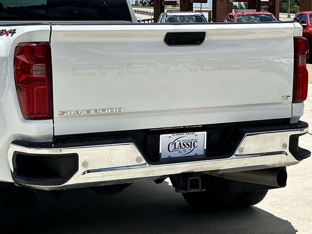 Chevrolet Silverado 3500HD LT Crew Cab 4WD 2025