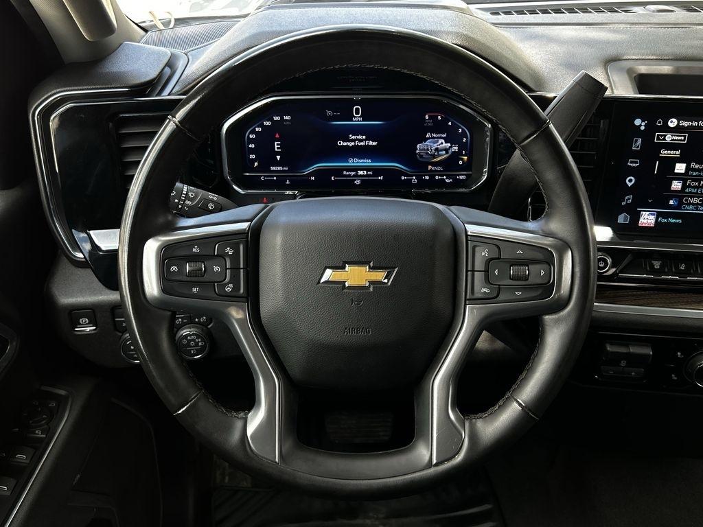 Chevrolet Silverado 3500HD LT Crew Cab 4WD 2025