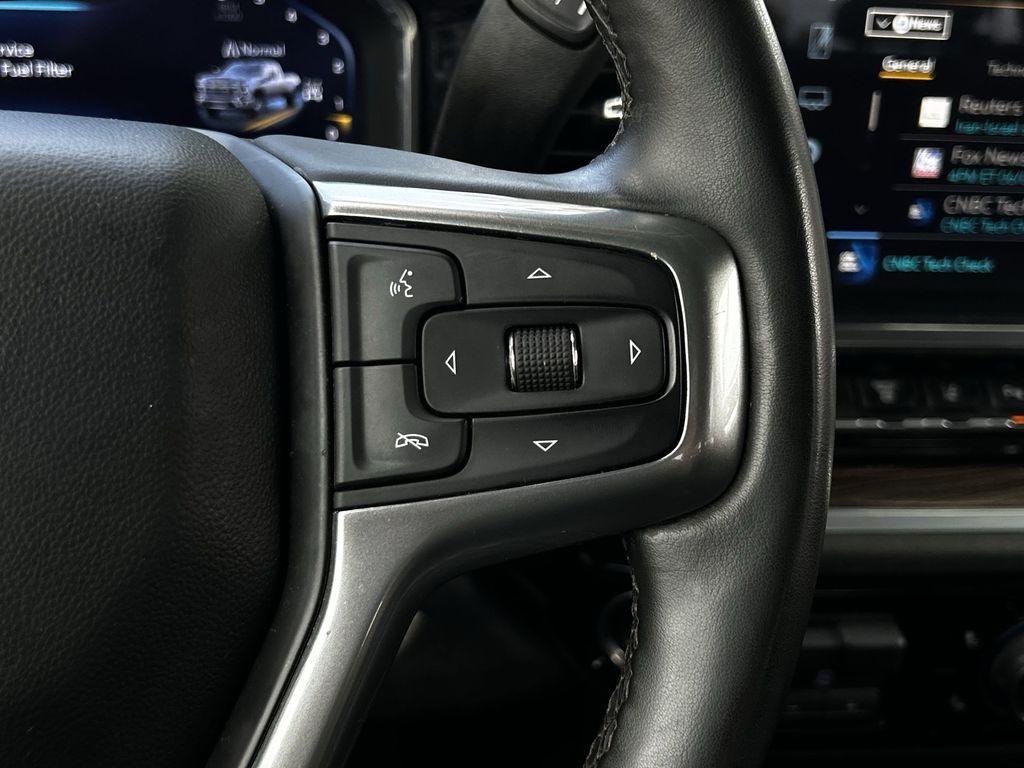 Chevrolet Silverado 3500HD LT Crew Cab 4WD 2025