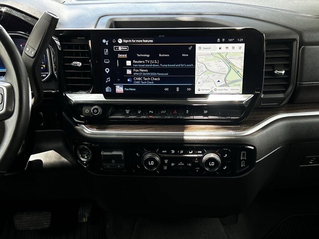 Chevrolet Silverado 3500HD LT Crew Cab 4WD 2025