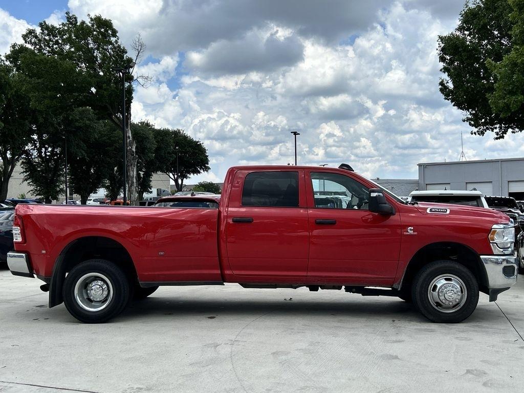 RAM 3500 Tradesman Crew Cab 4WD DRW 2024