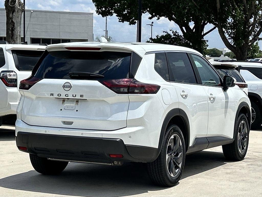 Nissan Rogue SV 2025
