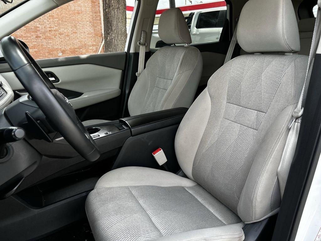 Nissan Rogue SV 2025