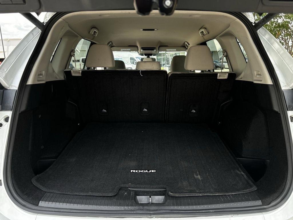Nissan Rogue SV 2025