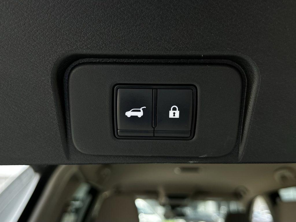 Nissan Rogue SV 2025