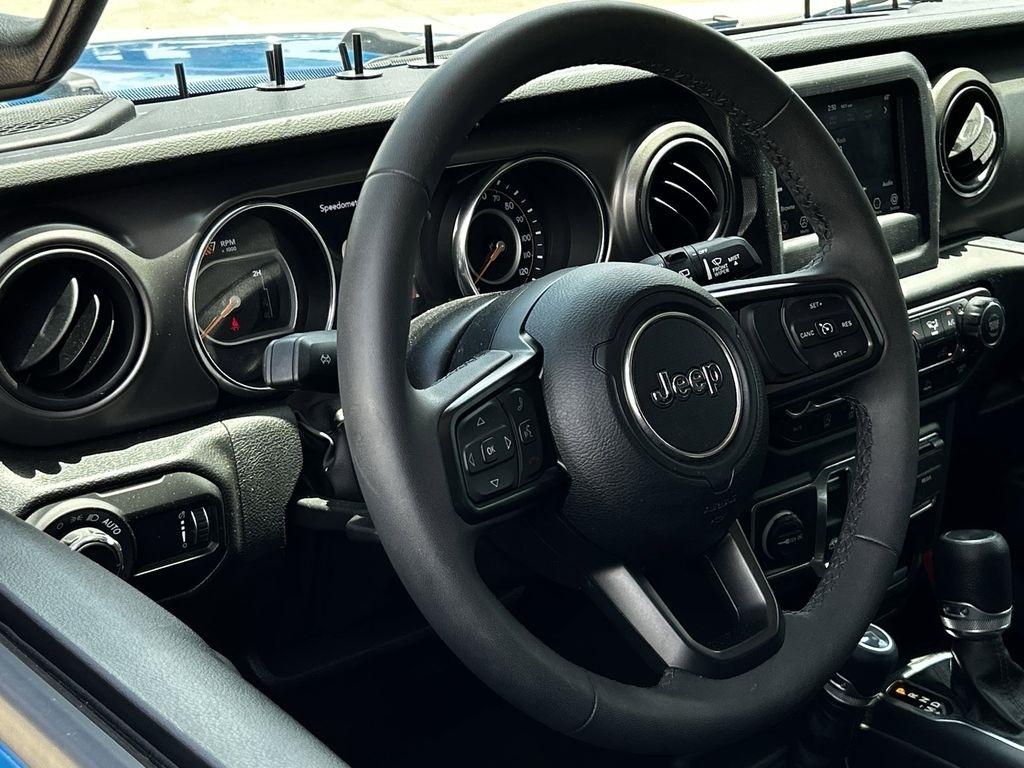 Jeep Wrangler Willys Sport 2023
