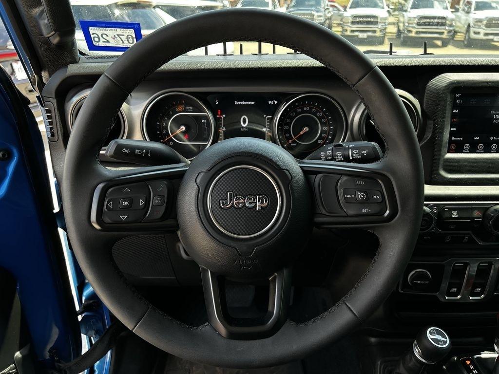 Jeep Wrangler Willys Sport 2023