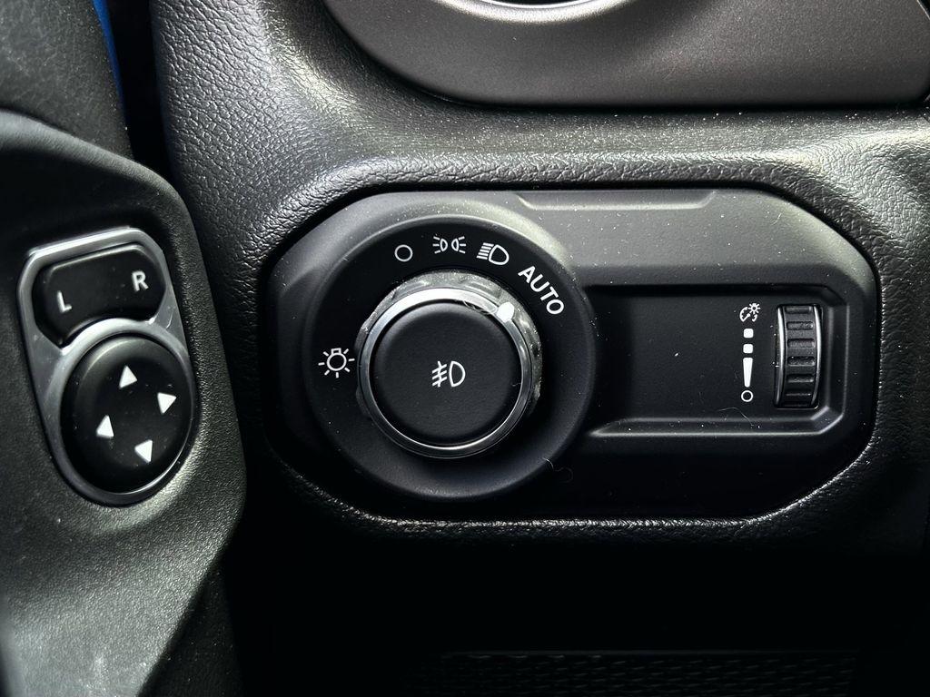 Jeep Wrangler Willys Sport 2023