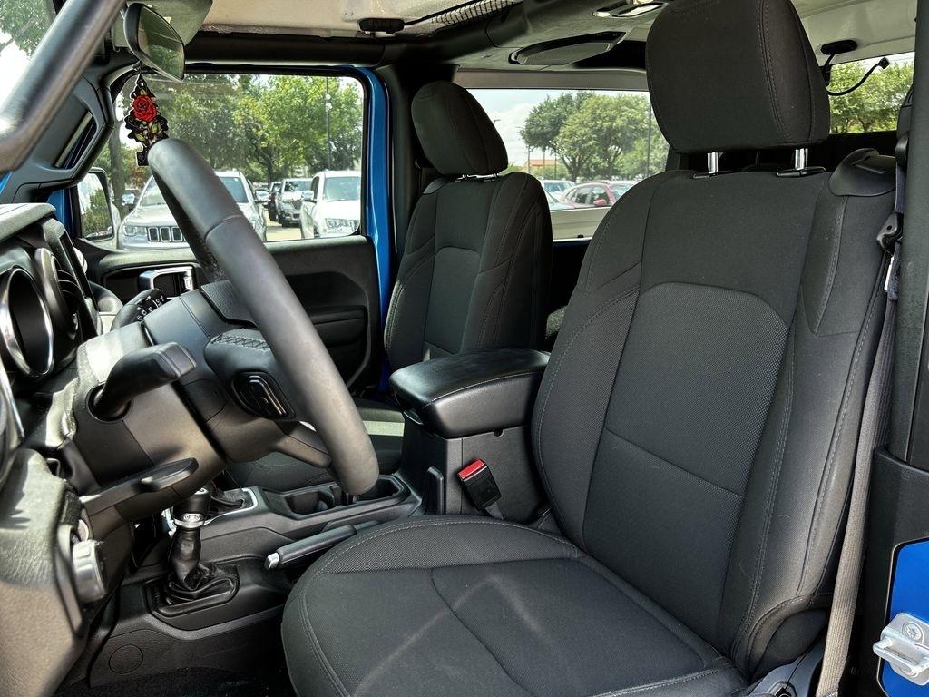 Jeep Wrangler Willys Sport 2023