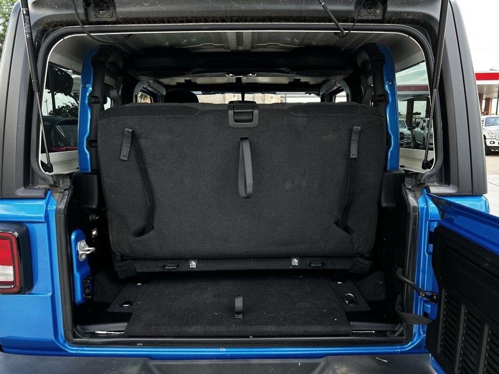 Jeep Wrangler Willys Sport 2023