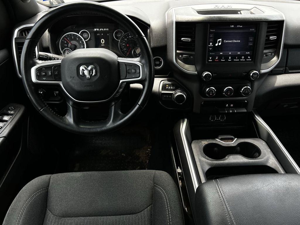 RAM 1500 Big Horn Crew Cab SWB 2WD 2020