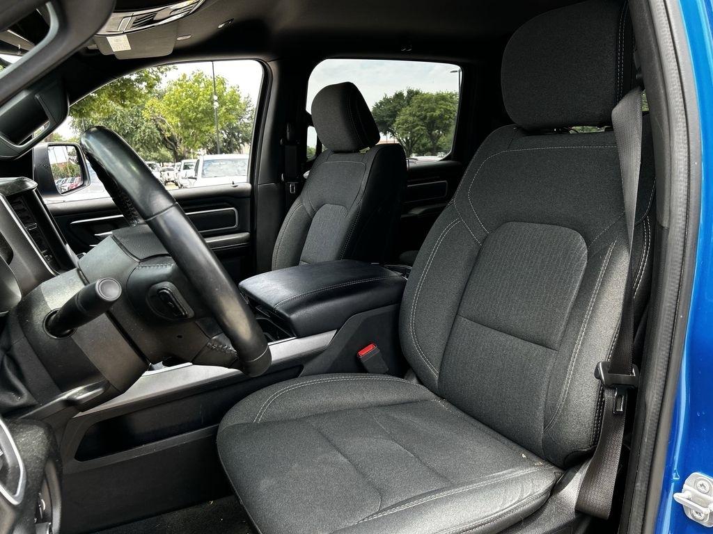 RAM 1500 Big Horn Crew Cab SWB 2WD 2020