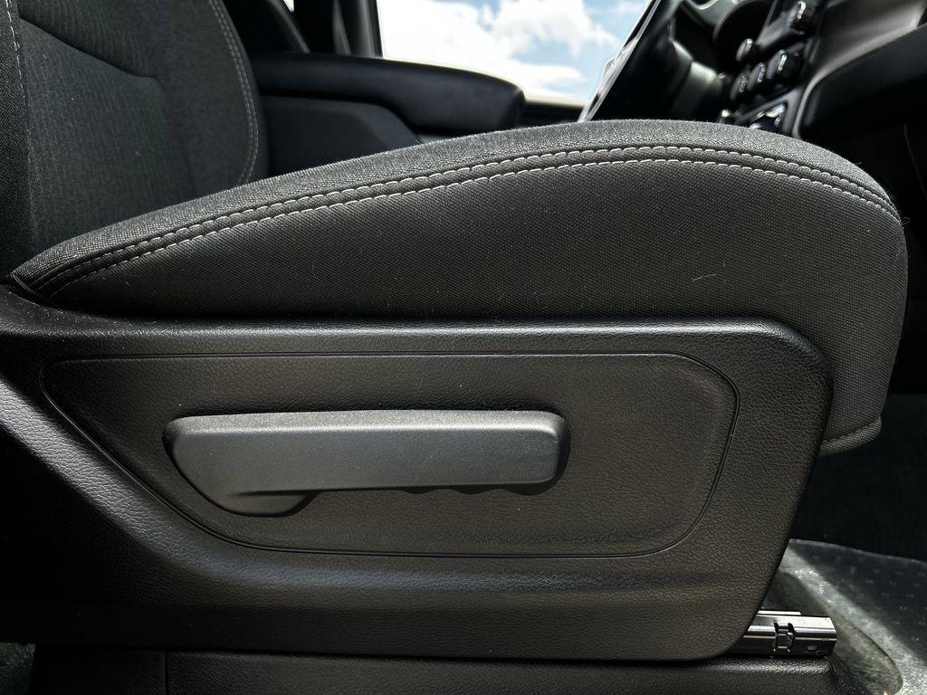 RAM 1500 Big Horn Crew Cab SWB 2WD 2020