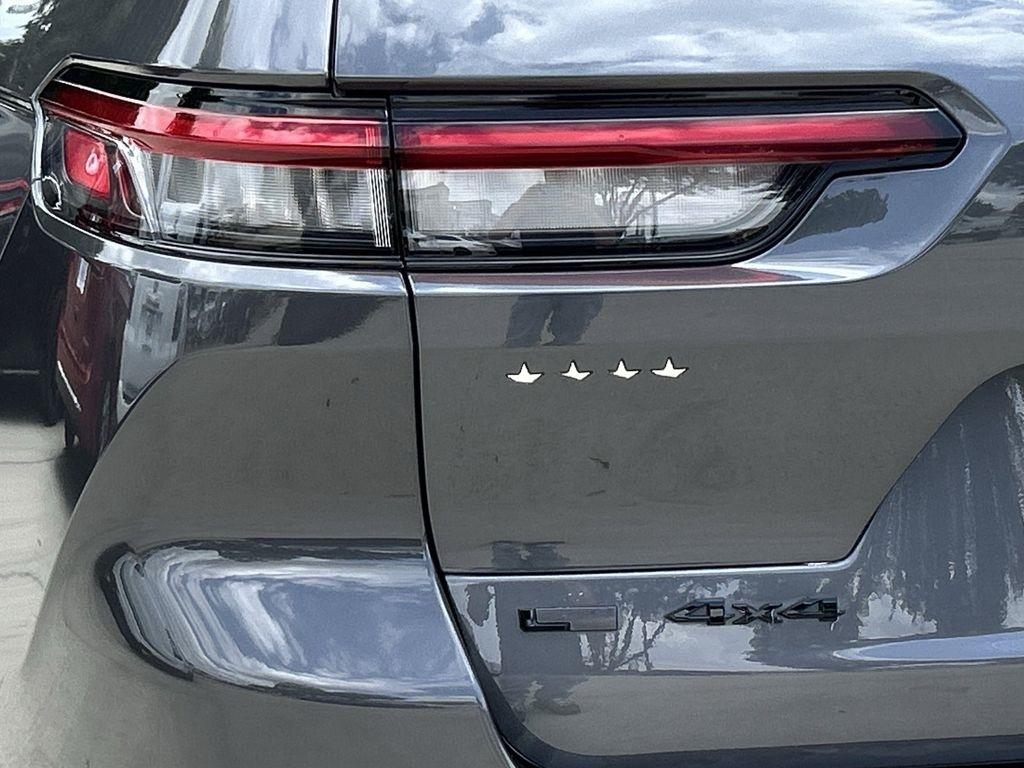 Jeep Grand Cherokee L Limited 4WD 2023