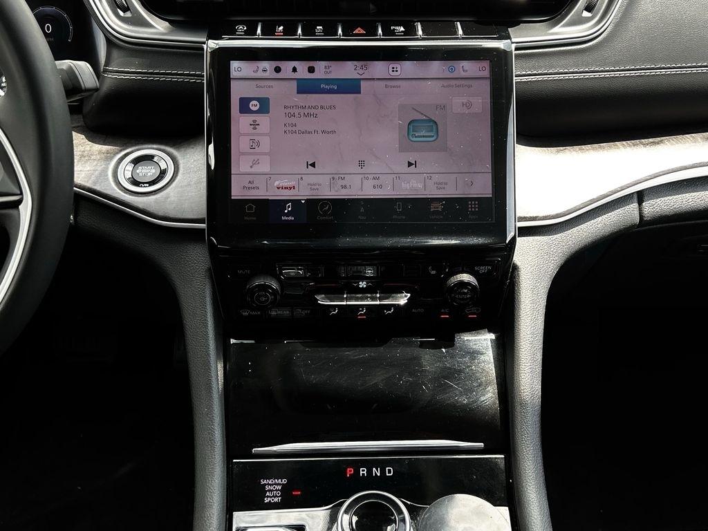 Jeep Grand Cherokee L Limited 4WD 2023