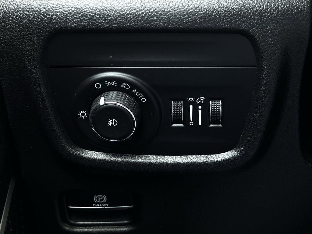 Jeep Grand Cherokee L Limited 4WD 2023