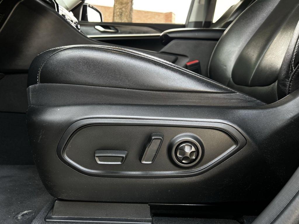 Jeep Grand Cherokee L Limited 4WD 2023