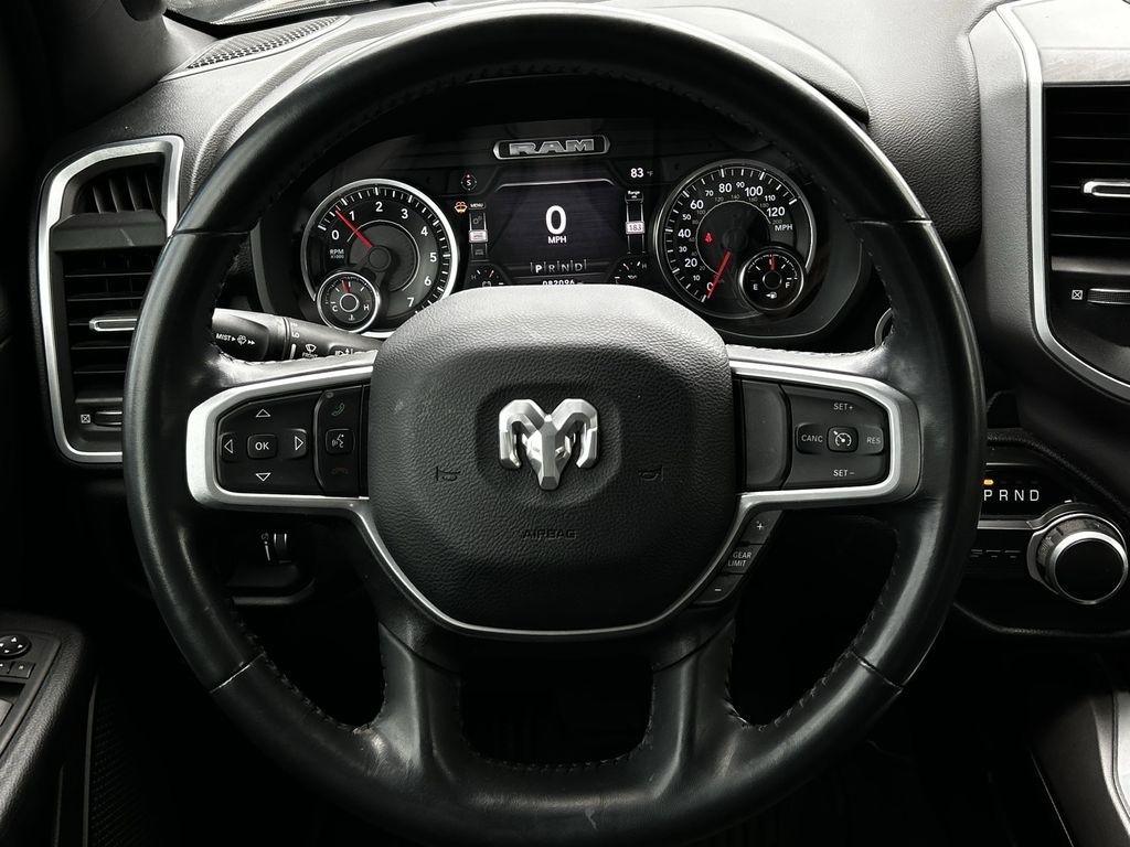 RAM 1500 Big Horn Crew Cab SWB 2WD 2022