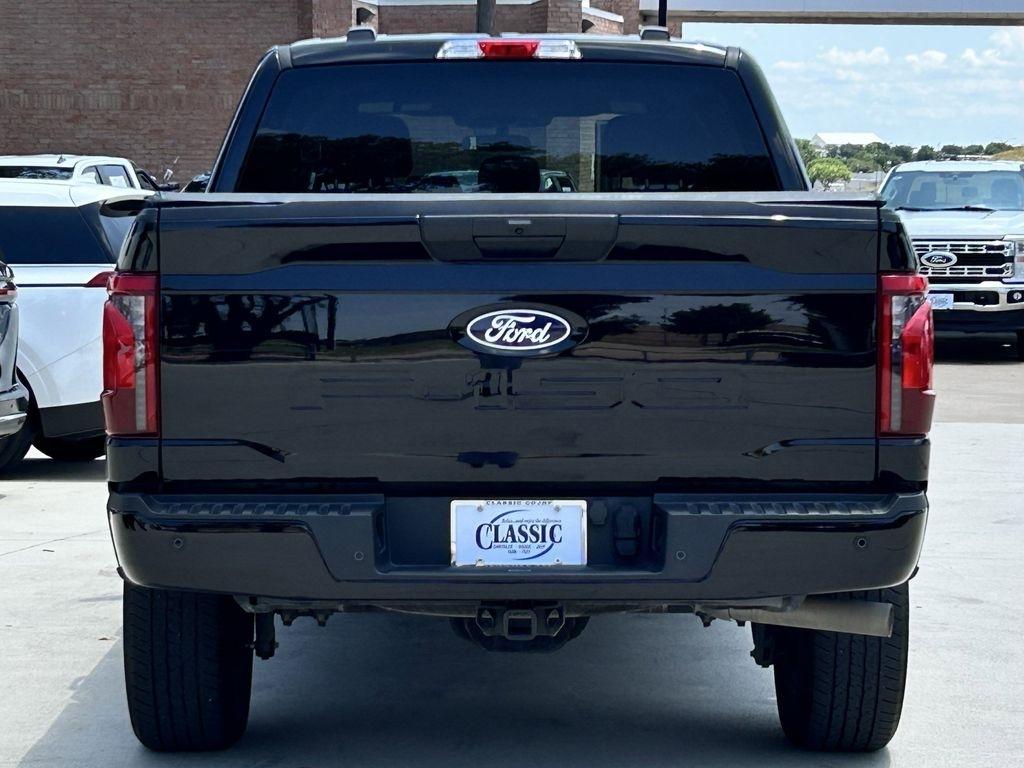 Ford F-150 STX SuperCrew 4WD 2024