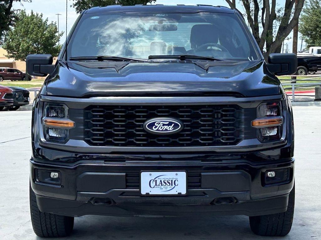 Ford F-150 STX SuperCrew 4WD 2024