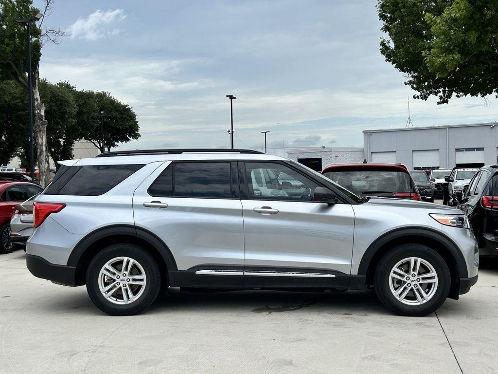 Ford Explorer XLT 2022