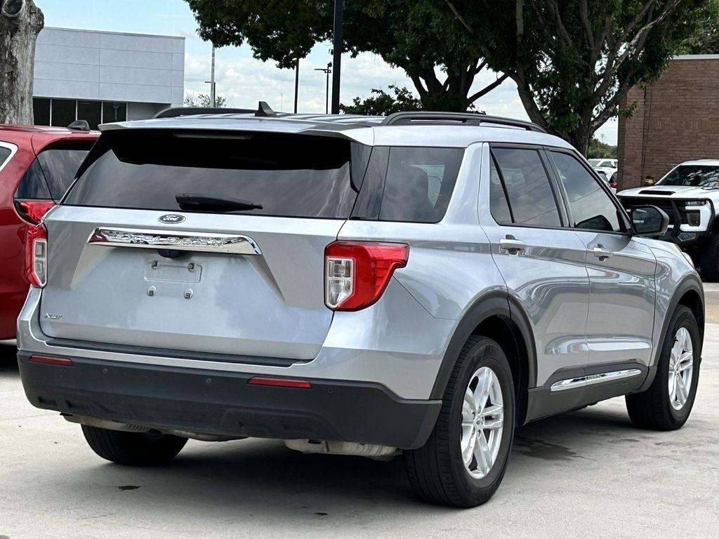 Ford Explorer XLT 2022