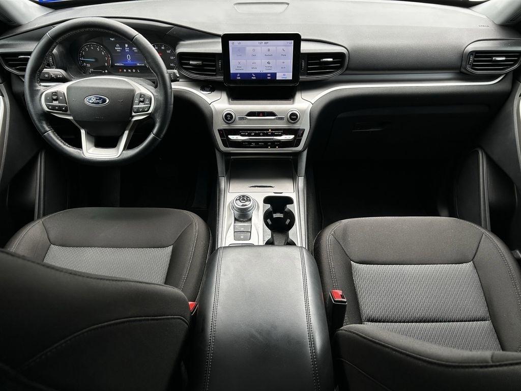 Ford Explorer XLT 2022