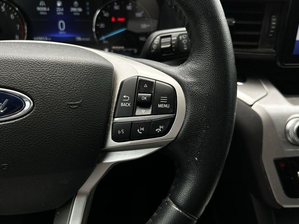 Ford Explorer XLT 2022