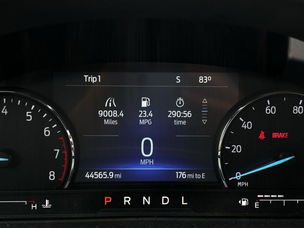 Ford Explorer XLT 2022