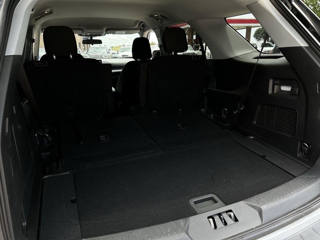 Ford Explorer XLT 2022
