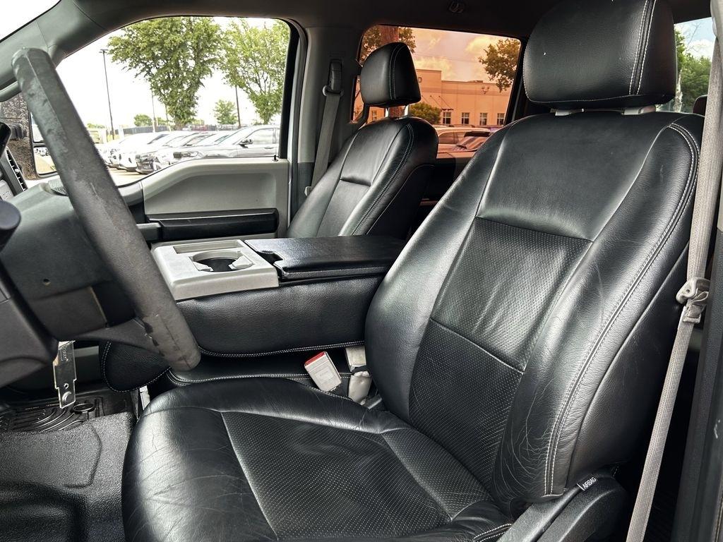 Ford F-350 SD XL Crew Cab Long Bed DRW 2WD 2018