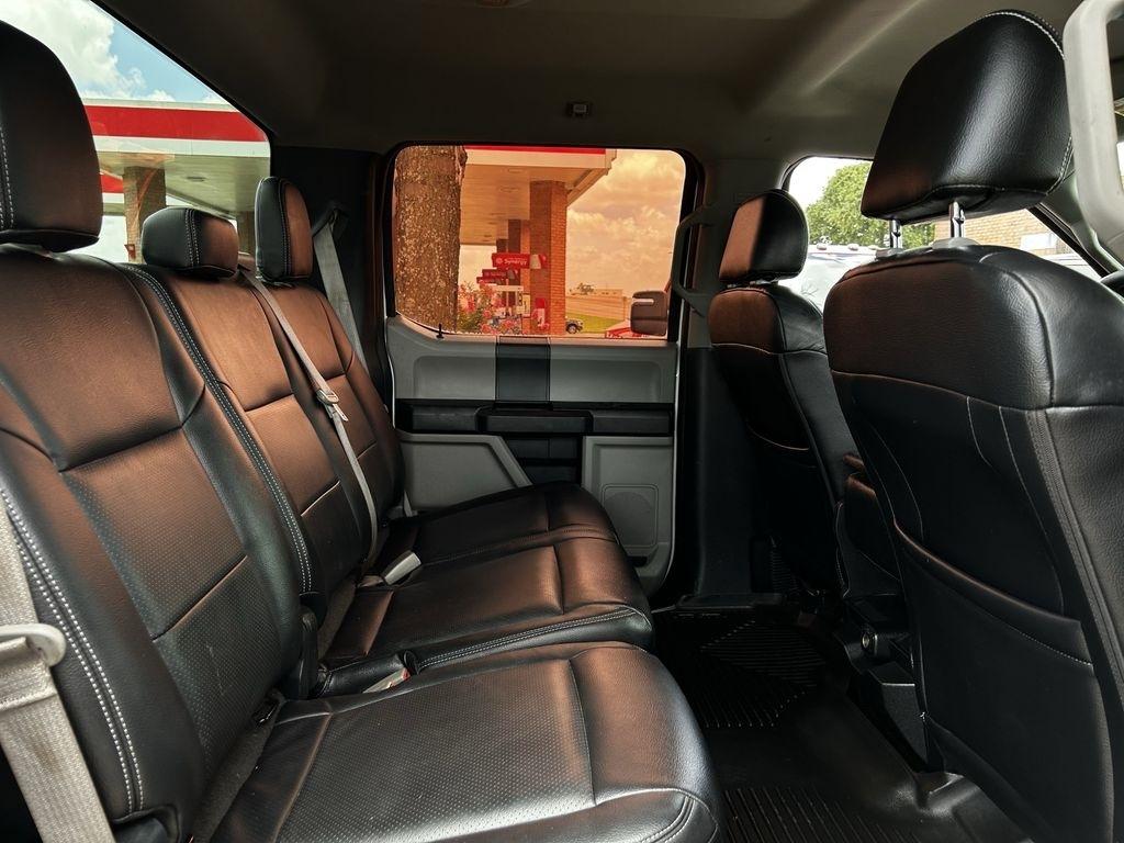 Ford F-350 SD XL Crew Cab Long Bed DRW 2WD 2018