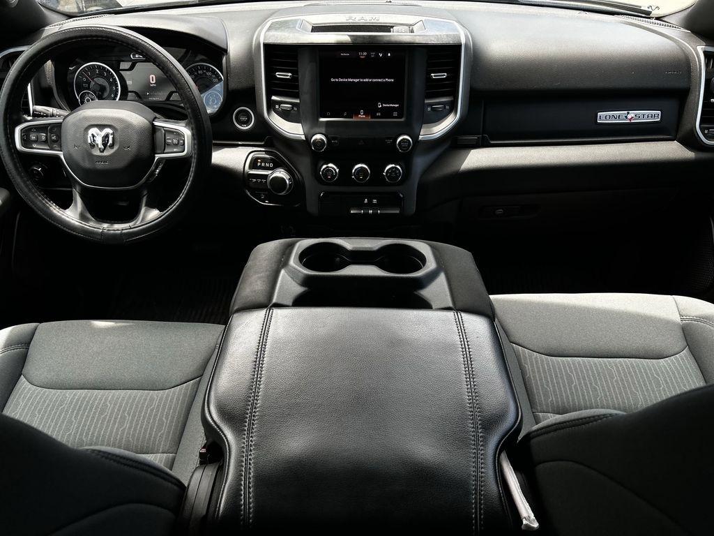 RAM 1500 Big Horn Quad Cab 2WD 2022