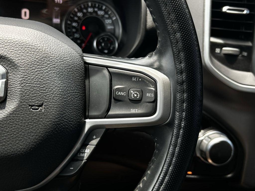 RAM 1500 Big Horn Quad Cab 2WD 2022