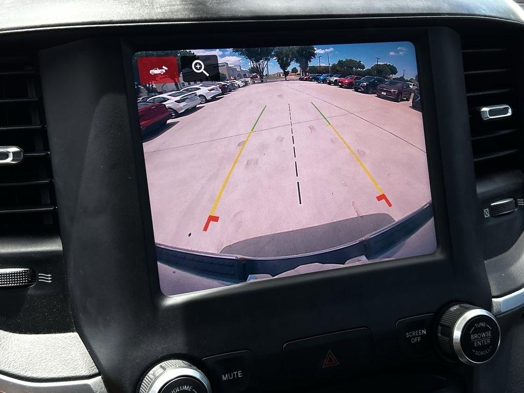 RAM 1500 Big Horn Quad Cab 2WD 2022