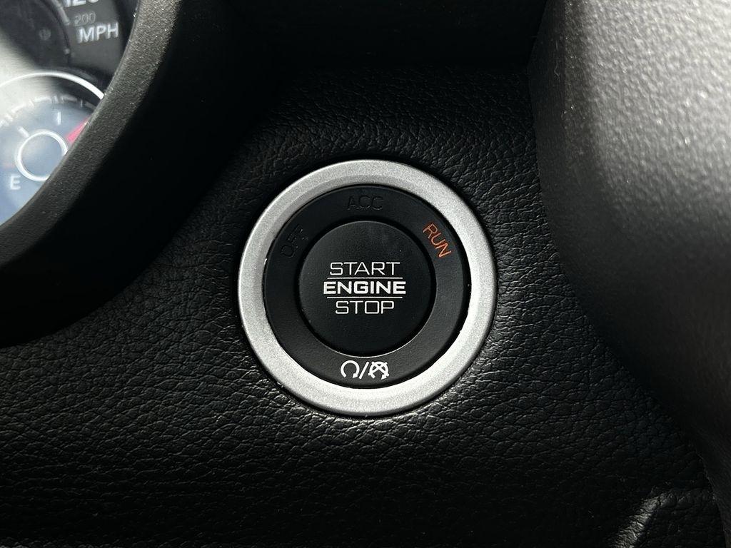 RAM 1500 Big Horn Quad Cab 2WD 2022