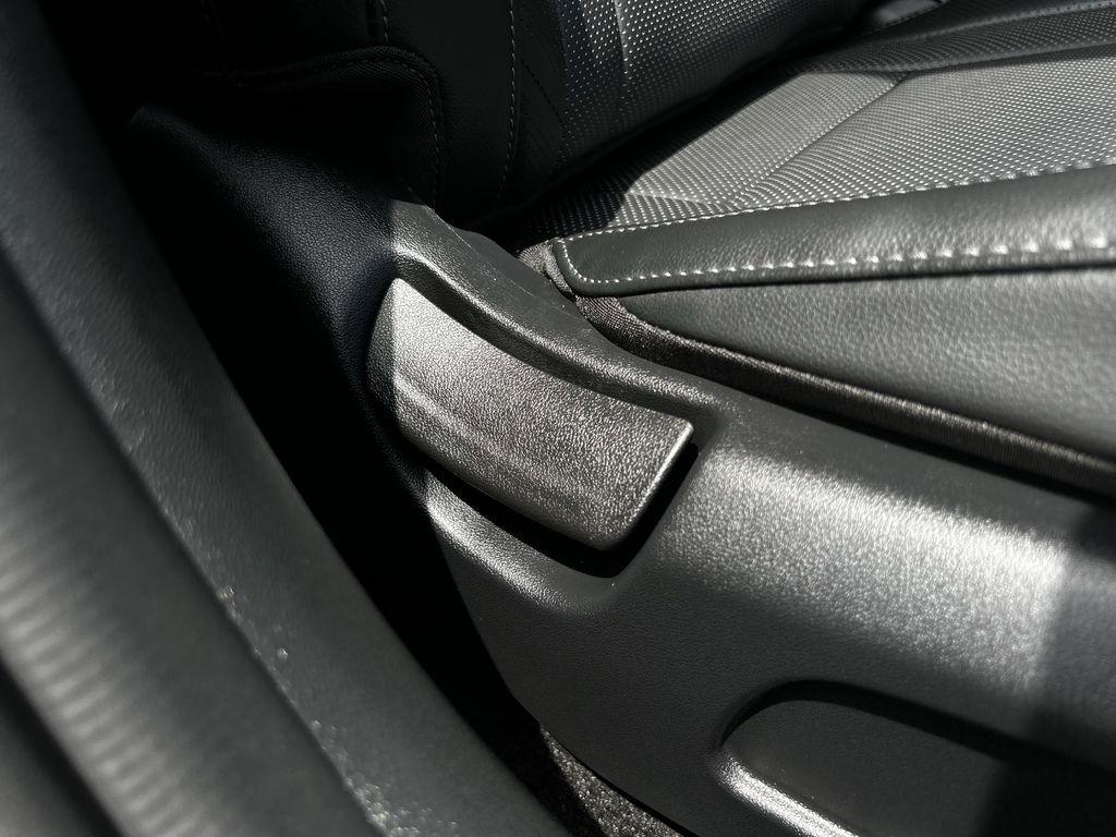 Hyundai Elantra Limited Hybrid 2023