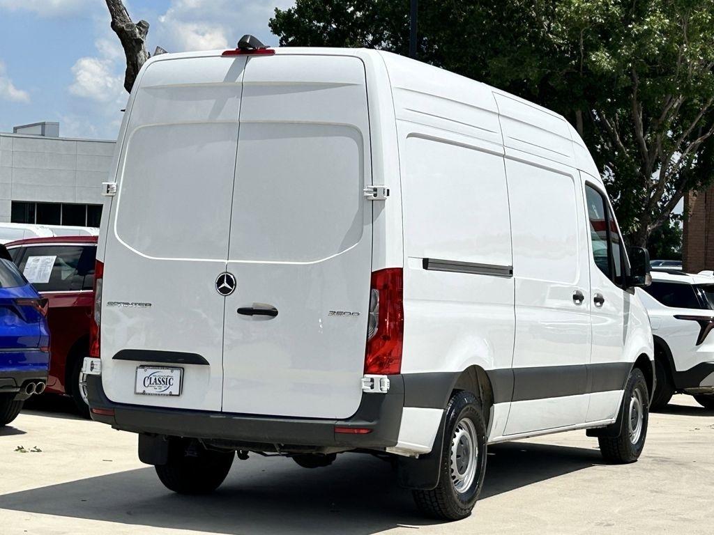 Mercedes-Benz Sprinter 2500 144-in. WB 2025