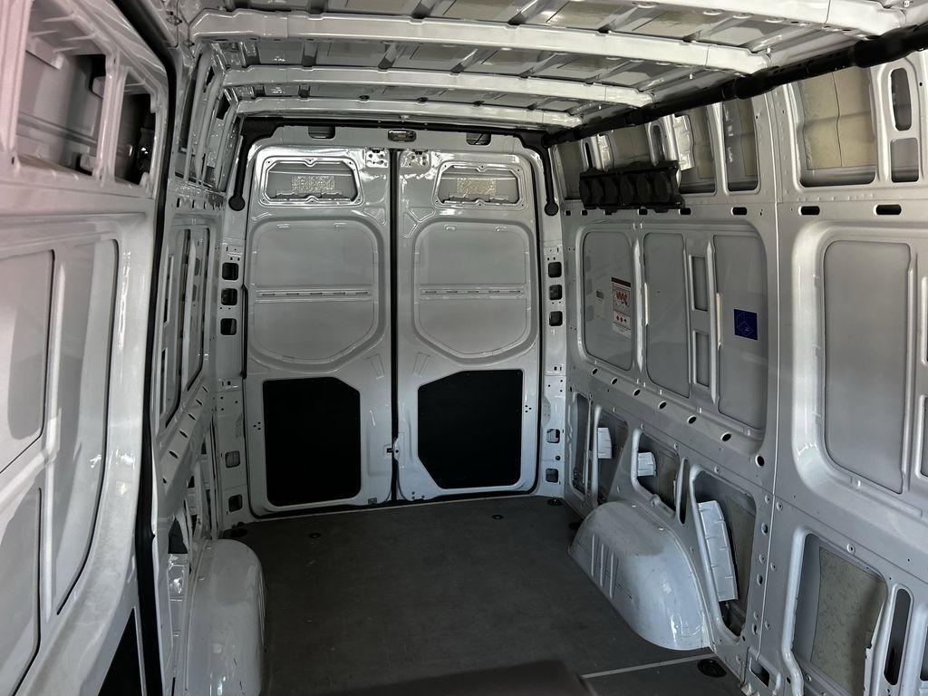 Mercedes-Benz Sprinter 2500 144-in. WB 2025