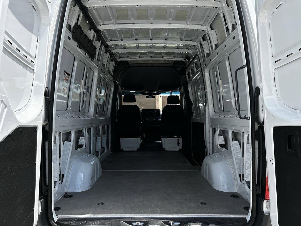 Mercedes-Benz Sprinter 2500 144-in. WB 2025