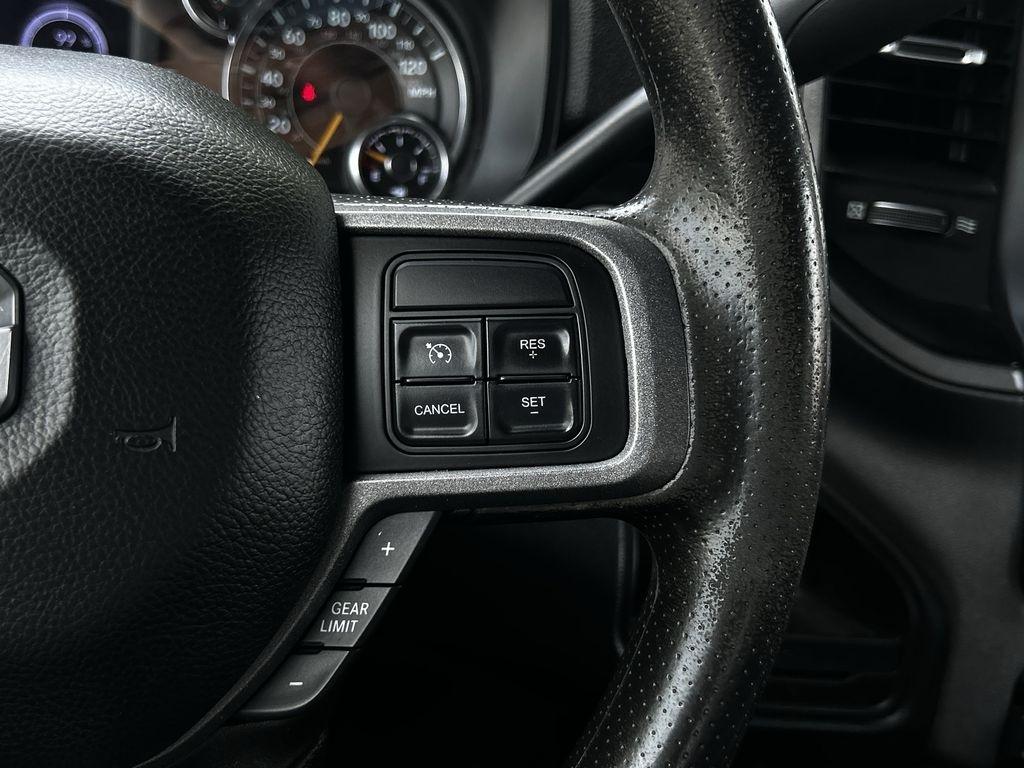 RAM 2500 Tradesman Crew Cab LWB 4WD 2022