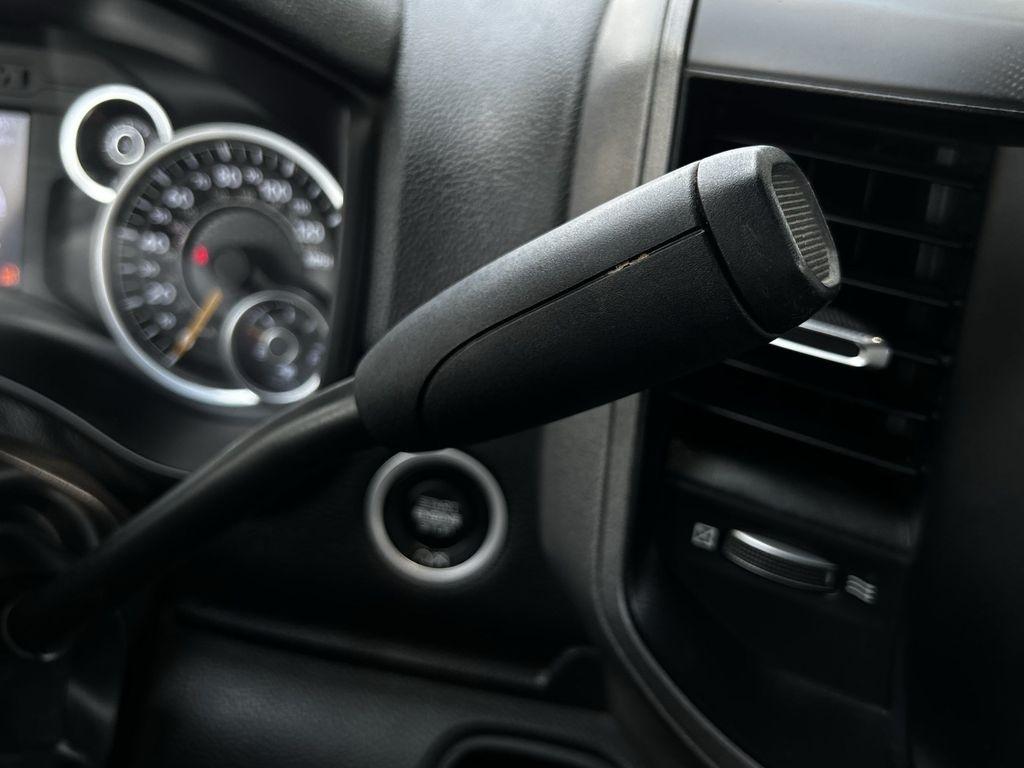 RAM 2500 Tradesman Crew Cab LWB 4WD 2022