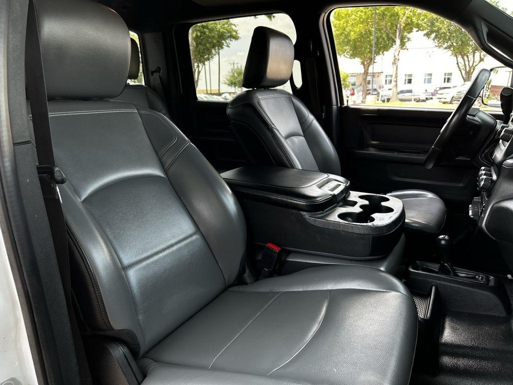 RAM 2500 Tradesman Crew Cab LWB 4WD 2022