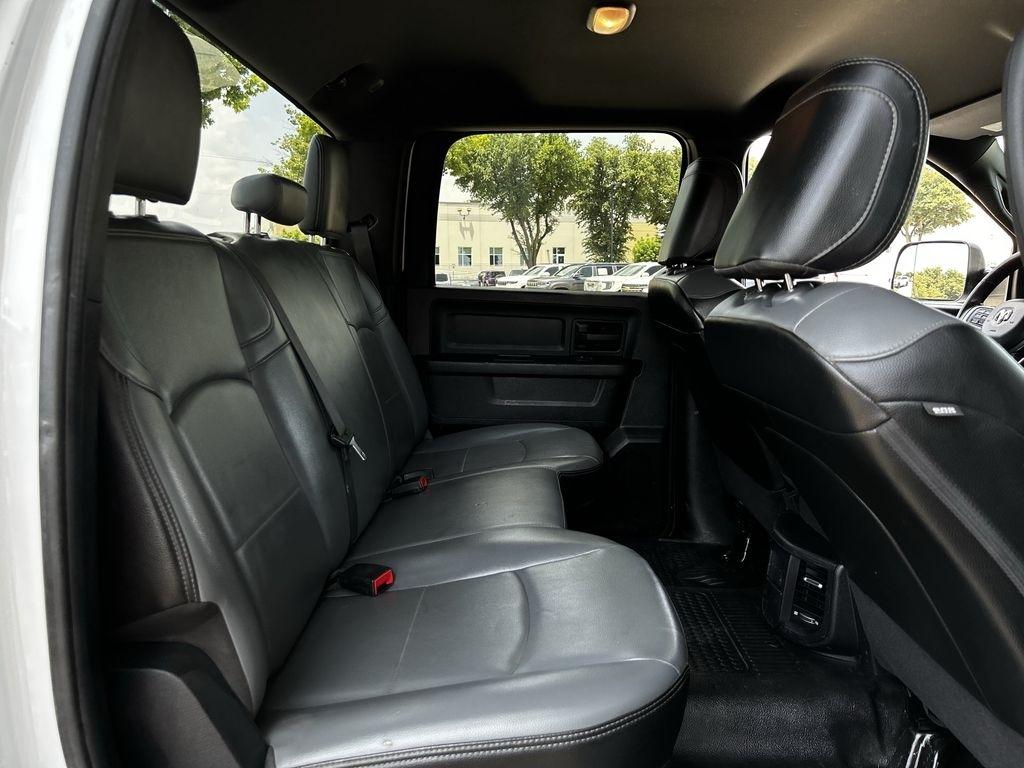 RAM 2500 Tradesman Crew Cab LWB 4WD 2022