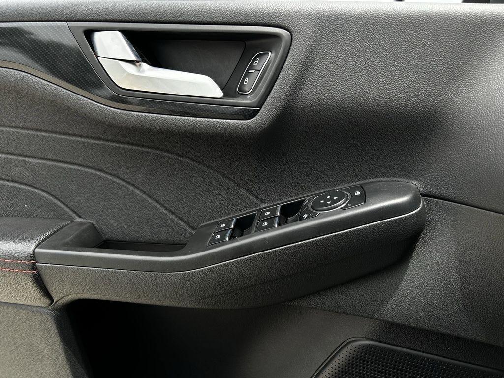 Ford Escape ST-Line AWD 2024