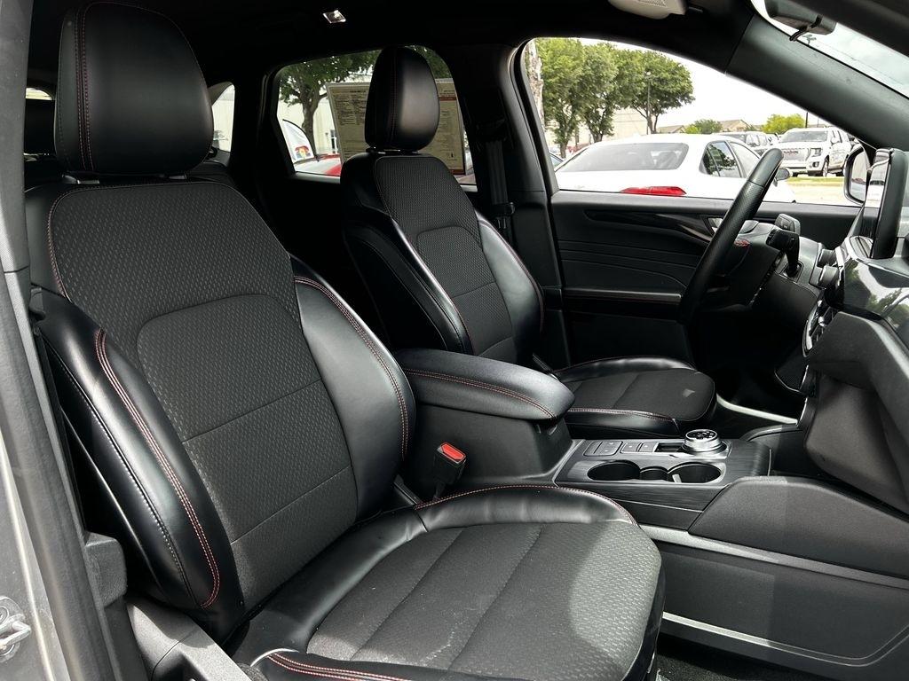 Ford Escape ST-Line AWD 2024
