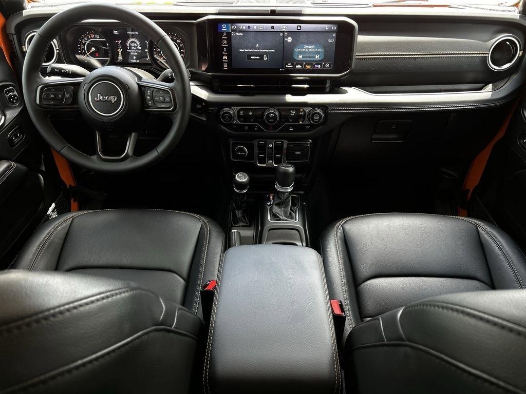 Jeep Gladiator Sport 2025