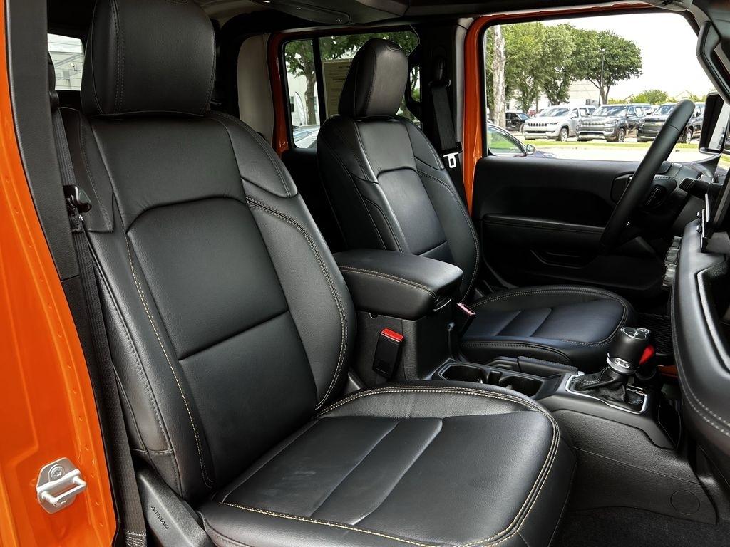 Jeep Gladiator Sport 2025