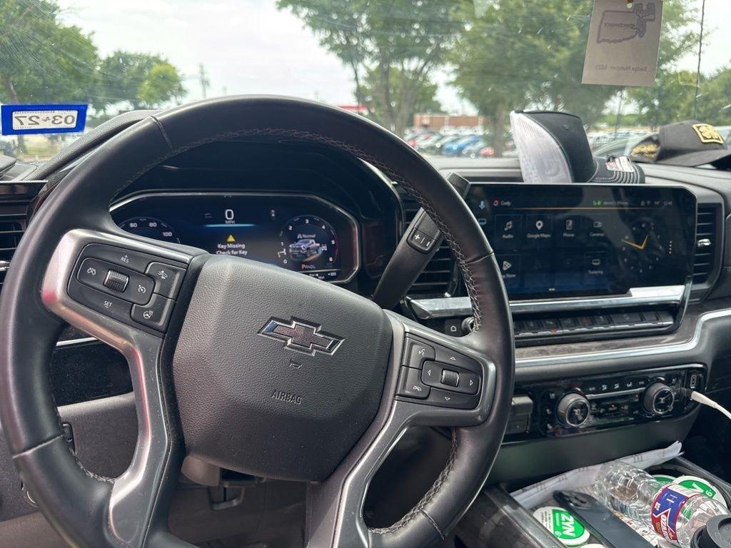 Chevrolet Silverado 2500HD LTZ Crew Cab Long Box 4WD 2025