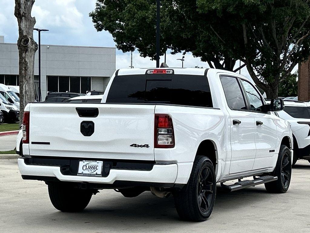 RAM 1500 Big Horn Crew Cab SWB 4WD 2023